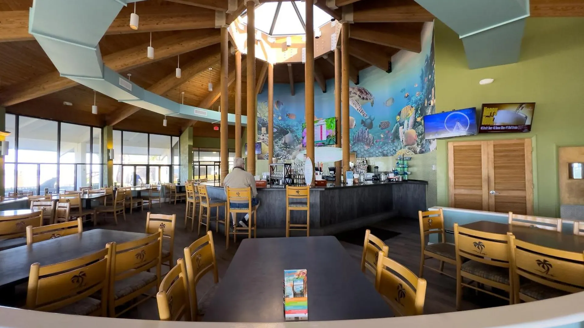 Edgewater Villa 3011 'Fountain View Hideaway' Panama City Beach