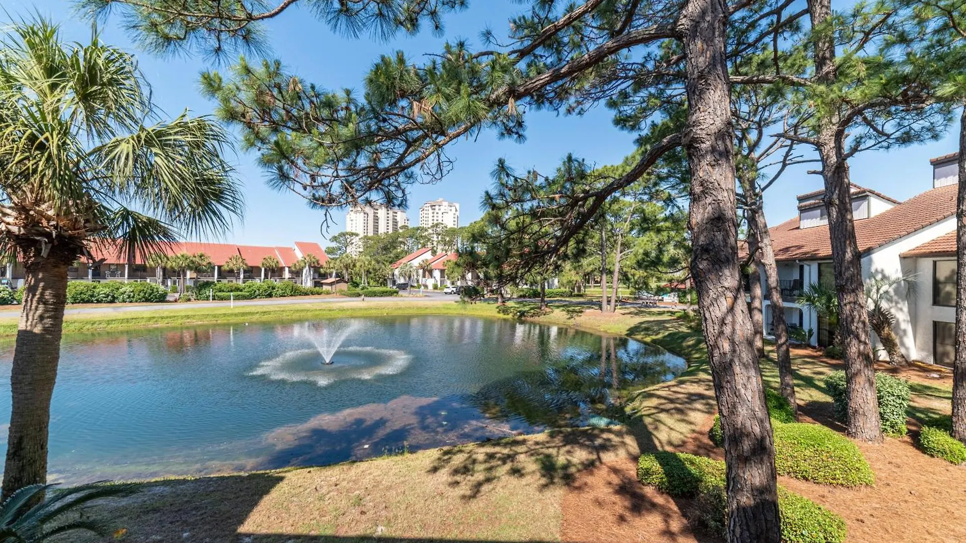 Holiday home Edgewater Villa 3011 'Fountain View Hideaway' Panama City Beach United States